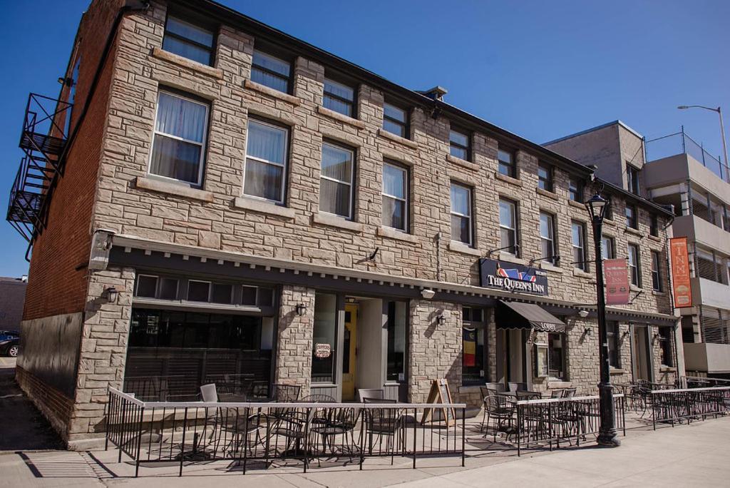 The Queen'S Inn Kingston Kültér fotó